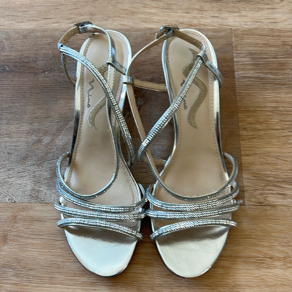 Nina dress shoes with straps